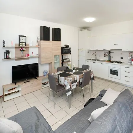 Apartment Casa Rigo By Interhome Porto Valtravaglia